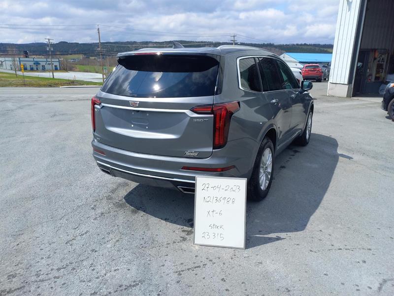 2022
Cadillac
***other***
