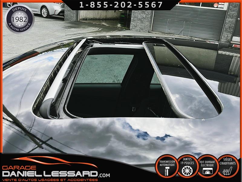 2023
Hyundai
Elantra
