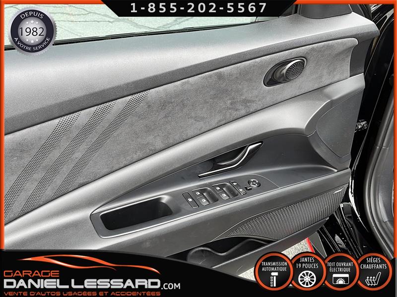 2023
Hyundai
Elantra