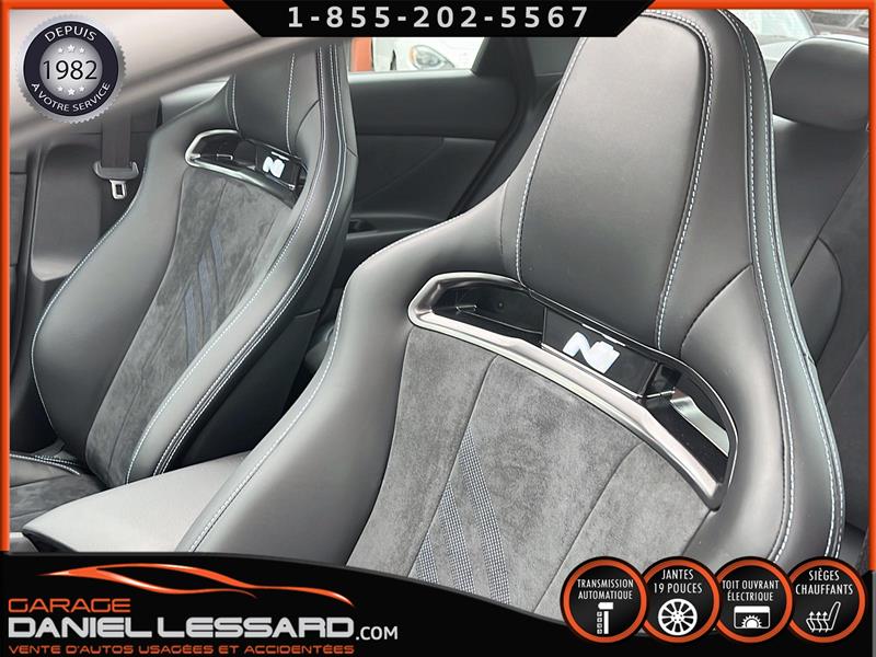2023
Hyundai
Elantra
