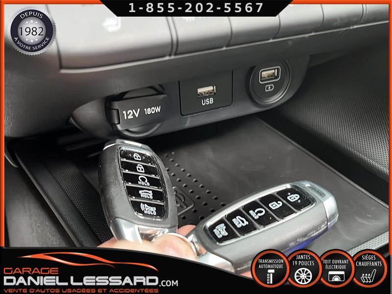 2023
Hyundai
Elantra