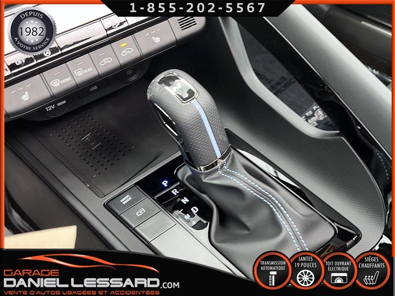 2023
Hyundai
Elantra