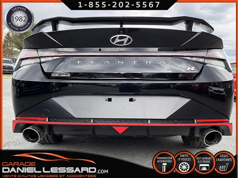 2023
Hyundai
Elantra