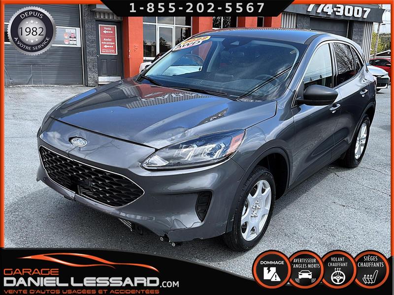 2022
Ford
Escape