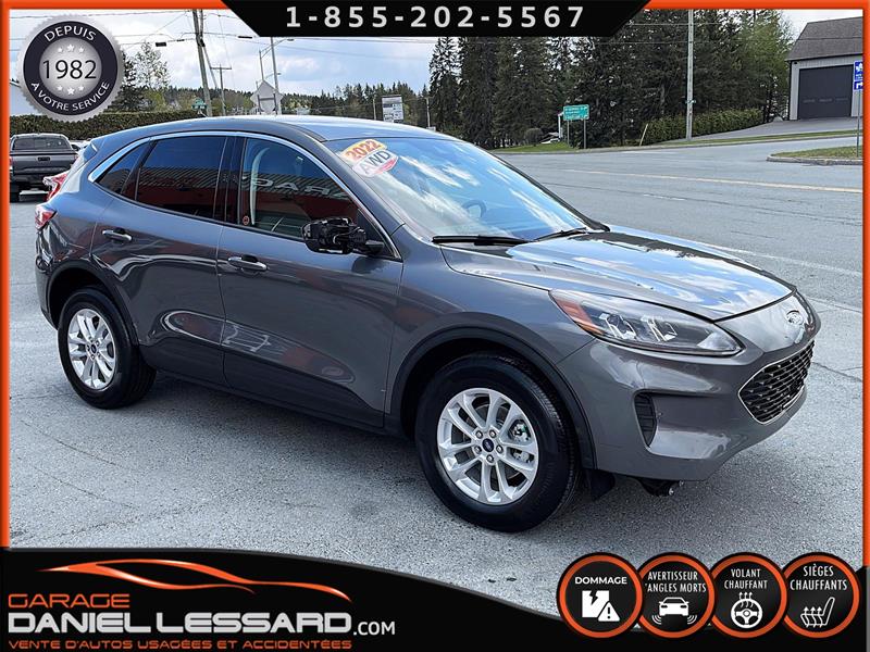2022
Ford
Escape