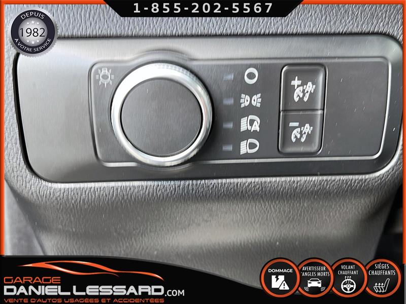 2022
Ford
Escape