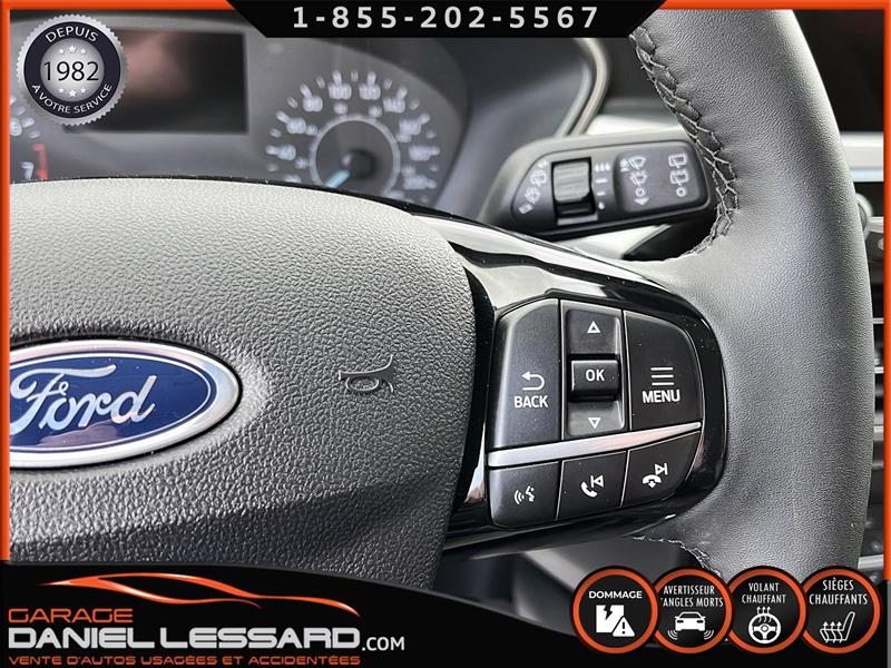 2022
Ford
Escape