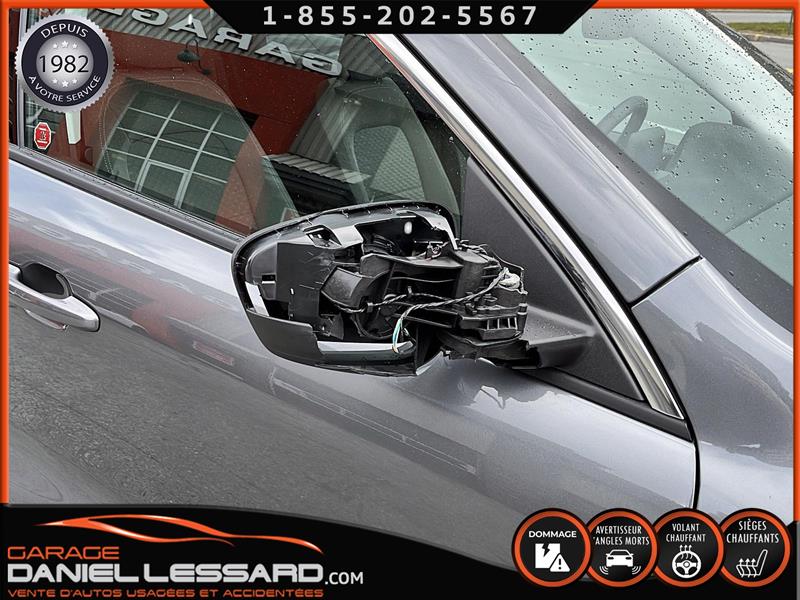 2022
Ford
Escape