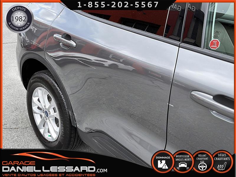 2022
Ford
Escape