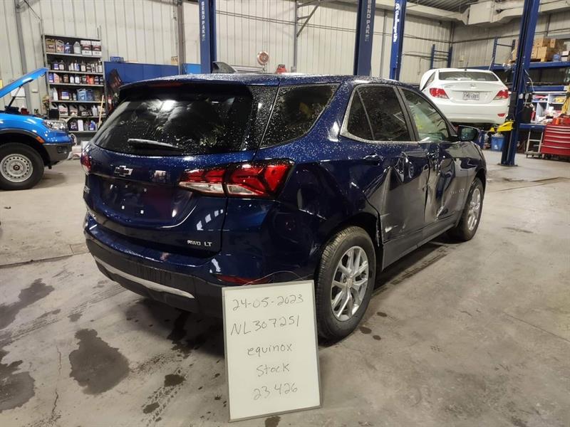 2022
Chevrolet
Equinox