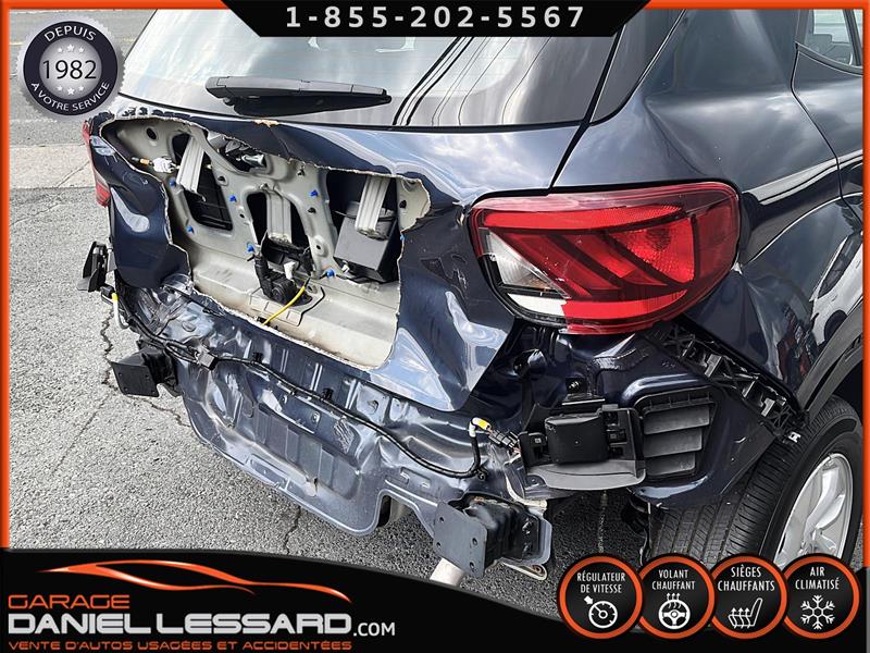 2023
Hyundai
Elantra