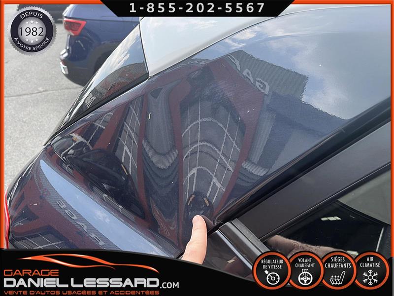 2023
Hyundai
Elantra